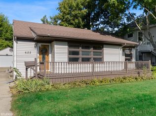 422 S Main St, Montgomery, IL 60538