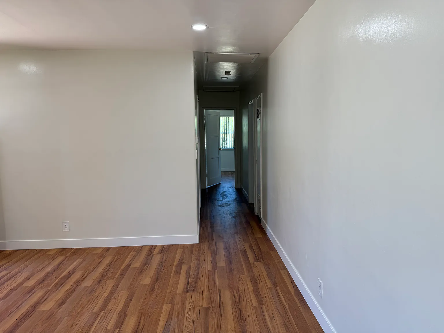 3 bed, 1529 sqft, $3,600 — Photo 2
