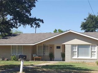 3909 4th St, Brownwood, TX 76801