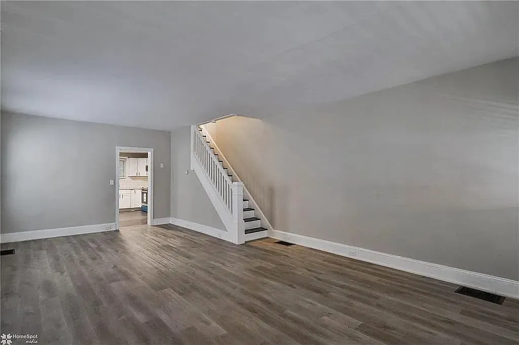 4 bed, 1569 sqft, $3,600 — Photo 4