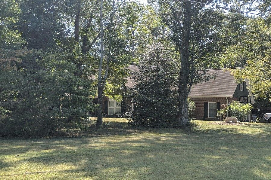 1st image of 105 Galax Dr