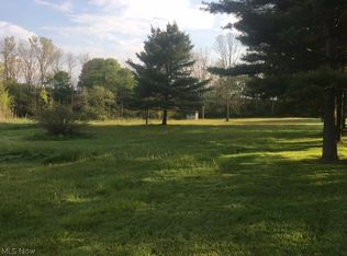 Claridon Rd, Chardon, OH 44024