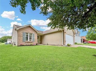 943 Pheasant Run Dr, Trenton, OH 45067