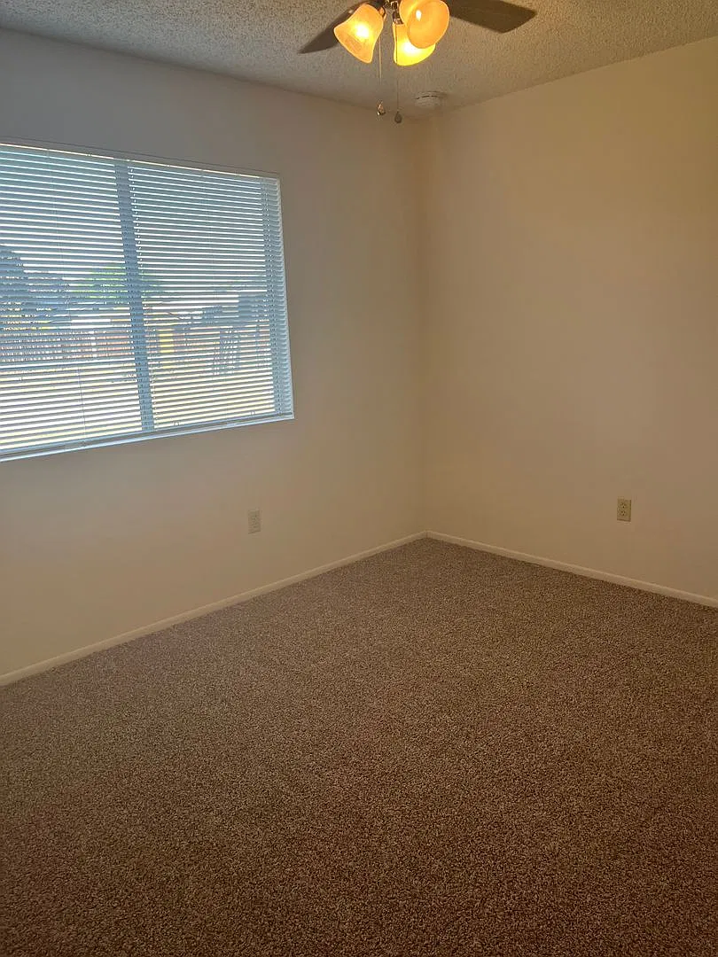 6709 Patton Way - House — Photo 4