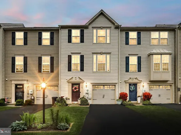 48 S Center St, Hanover, PA 17331