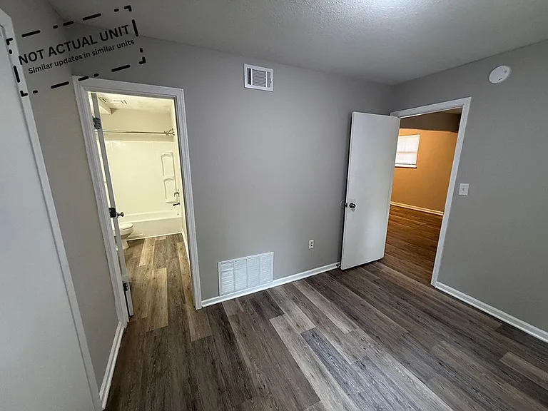 1612 Richardson St #5 — Photo 11