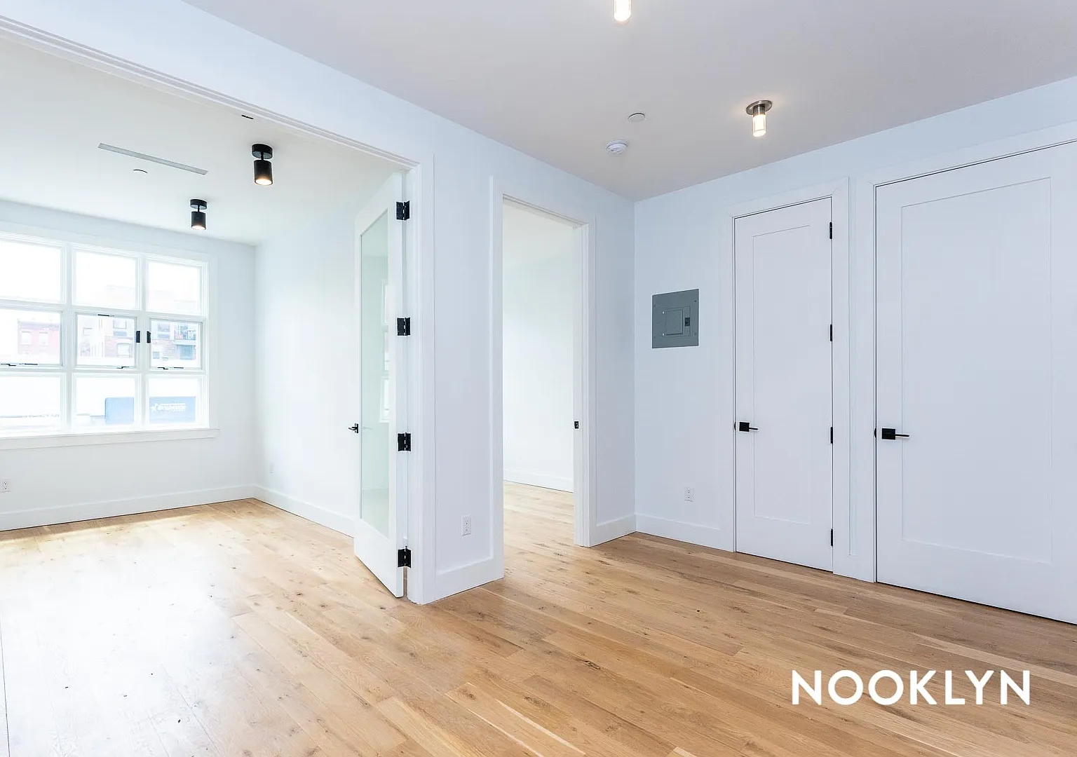 849 De Kalb Avenue — Photo 3