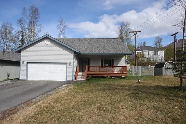 4 Bedroom Ranch Home in Eagle River! — Photo 1