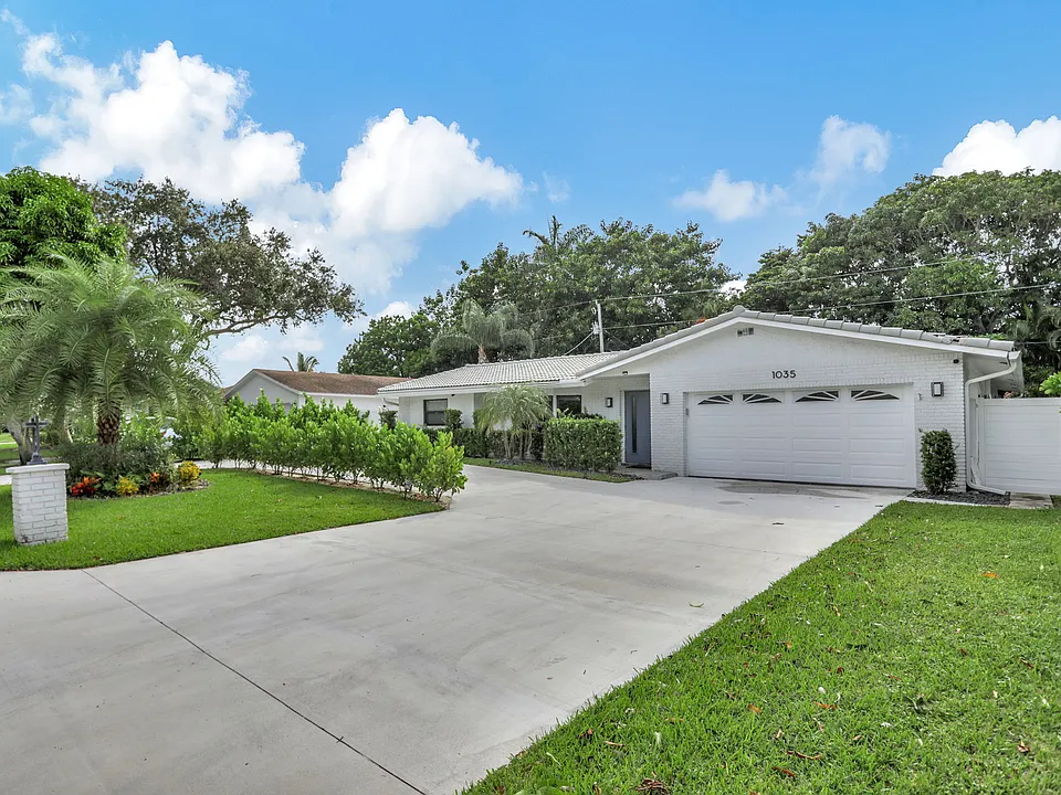 1035 NW 5th Ave