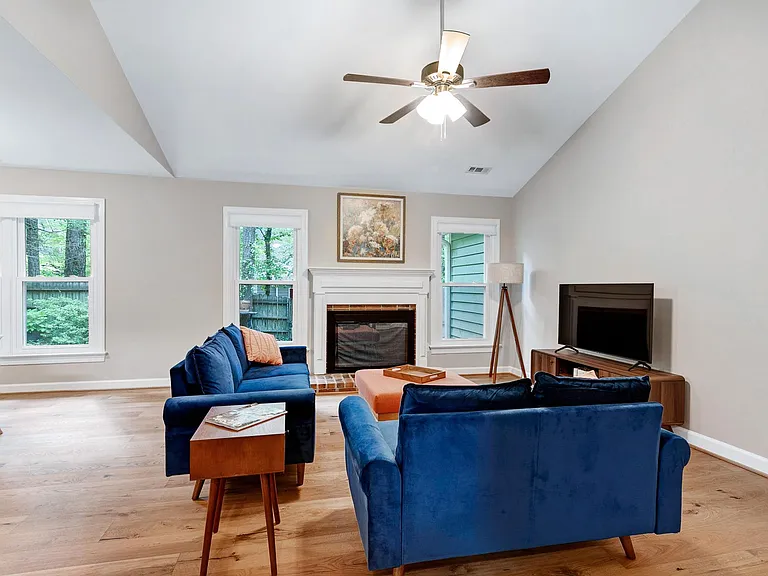 113 Wethersfield Dr — Photo 13