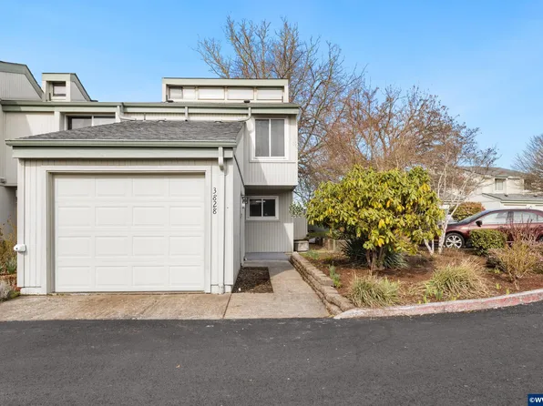 3828 Auburn Rd NE, Salem, OR 97301