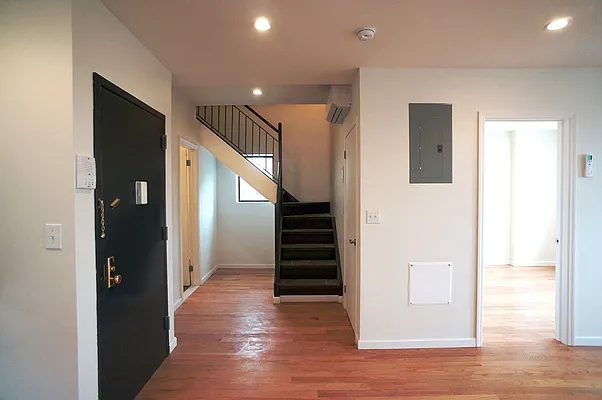 Rented by Corcoran | media 24