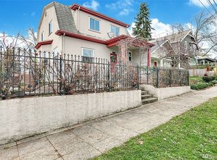 4201 Interlake Ave N, Seattle, WA 98103