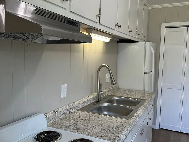 117 Willow Ln — Photo 11