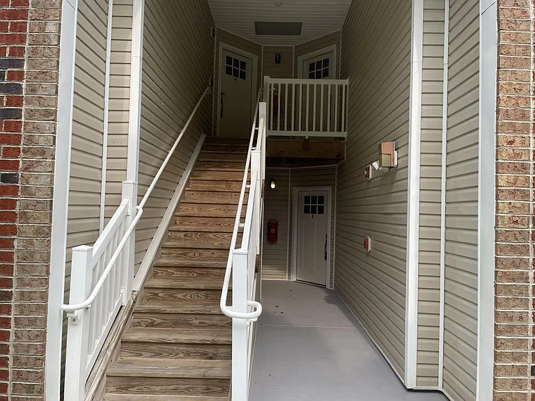 813 Granite St #F — Photo 17