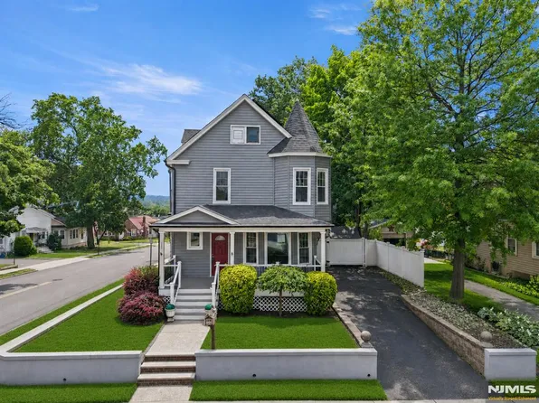 52 Elberon Ave, Hawthorne, NJ 07506