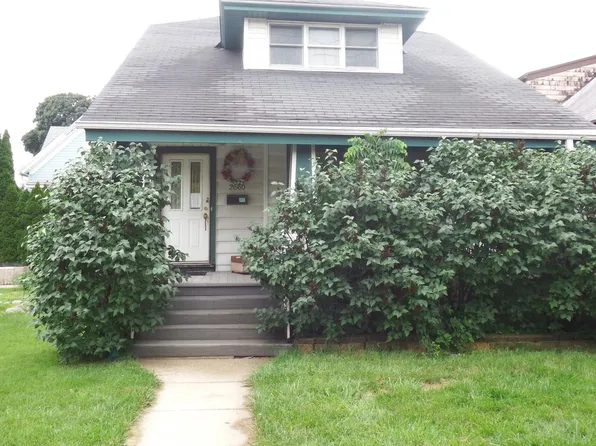 2660 South 31st STREET, Milwaukee, WI 53215