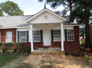 105 Woodleigh Rd APT 3, Dothan, AL 36305