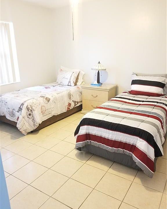 1st image of 127 Las Brisas Way