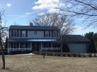 4837 Hillcrest Rd, Kewaskum, WI 53040