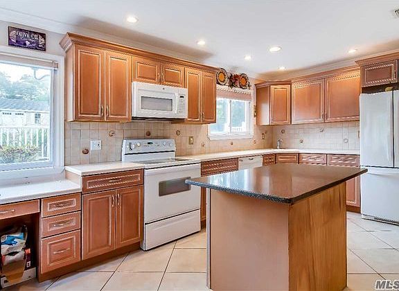 2nd image of 11 Whitehall Ct
