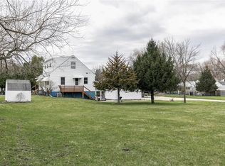 2331 18th St SW, Cedar Rapids, IA 52404