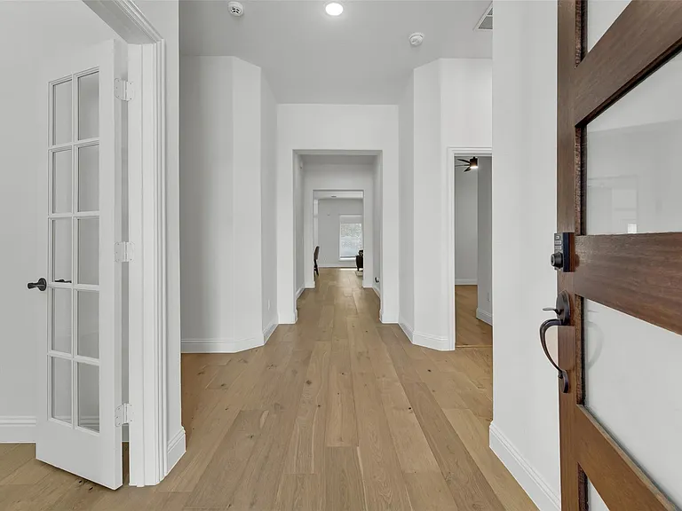 5500 Pooley Ln — Photo 3