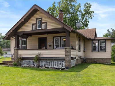 1029 S Main St, Grafton, OH, 44044