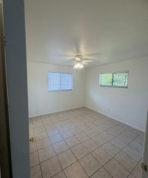 1318 SE 40th Terrace 4 — Photo 20
