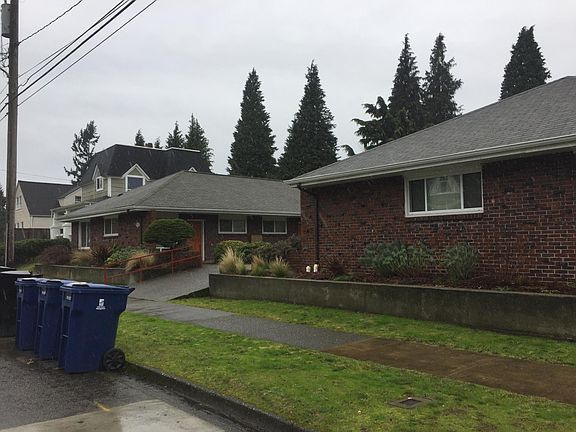 2nd image of 3909 N 34th St #1
