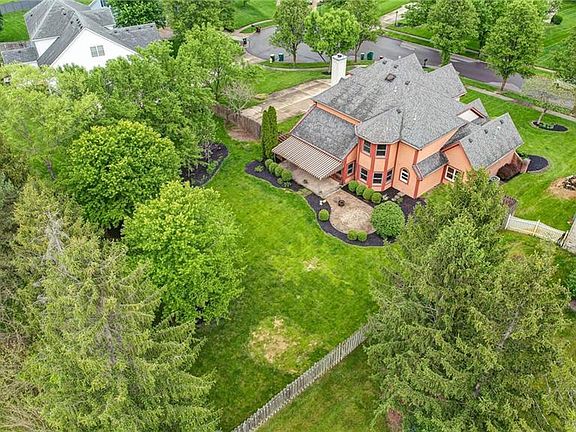 5th image of 669 Towncrest Dr