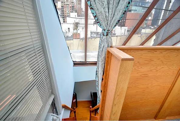 Rented by Smart City Real Estate LLC | media 3