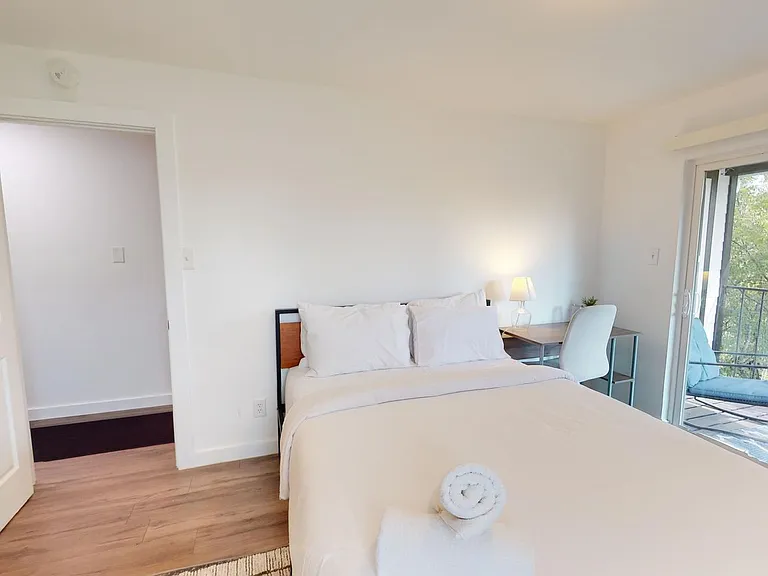 6409 Burns St #307 — Photo 11