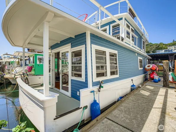 1900 Westlake Avenue N #B-20, Seattle, WA 98109