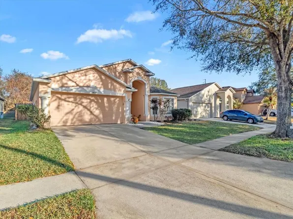 12824 Kings Lake Dr, Gibsonton, FL 33534