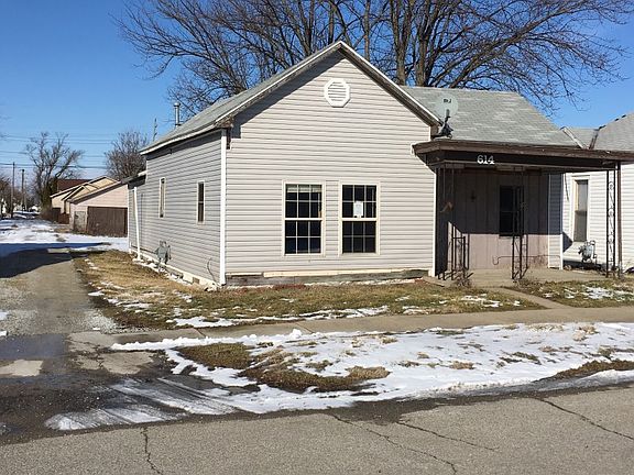 3rd image of 614 W Washington St