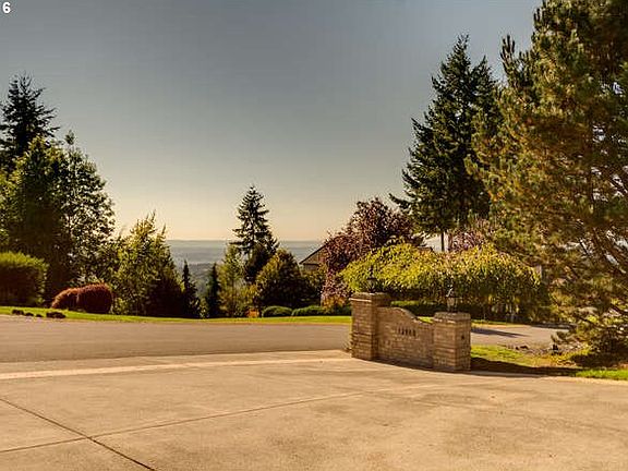 3rd image of 12901 NE 242nd Ct