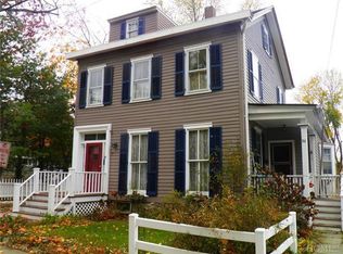 18 Orchard St, Pleasantville, NY 10570