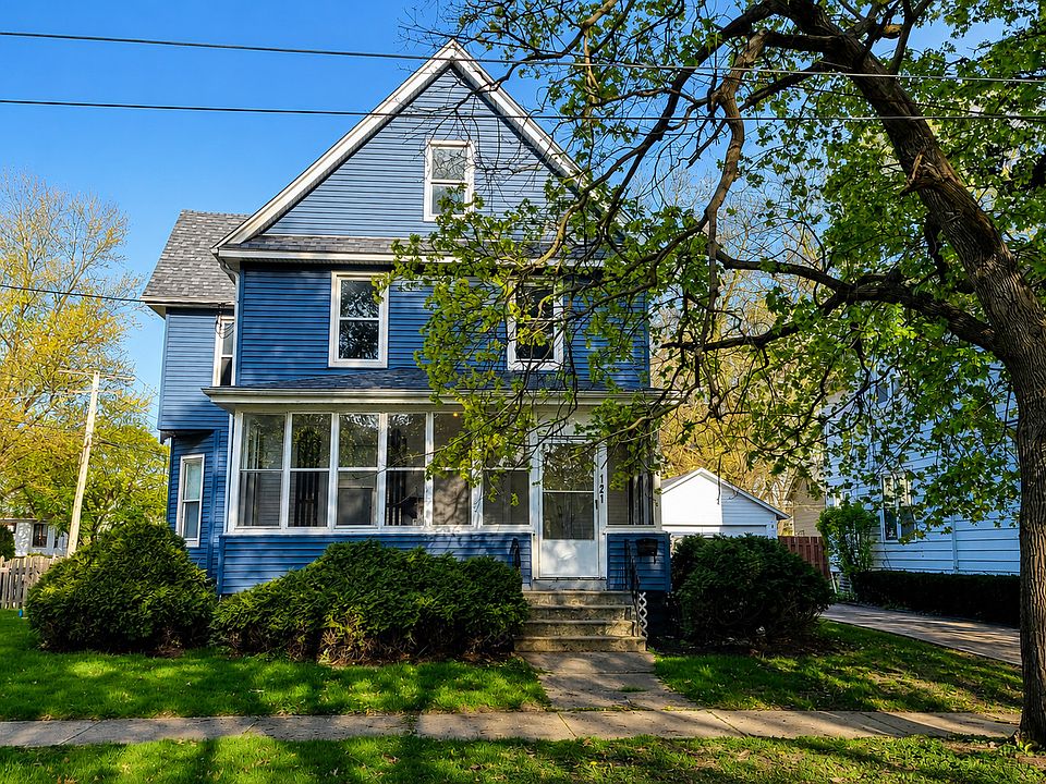 1st image of 121 N May St