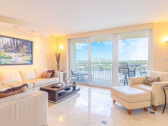2nd image of 511 Bayshore Dr APT 803