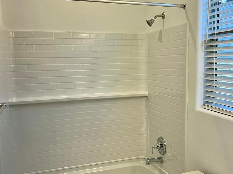 10214 W Indianola Ave — Photo 20