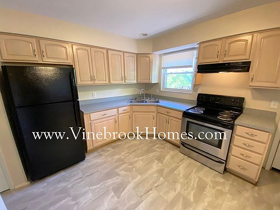 5th image of 4383 Airycrest Ln