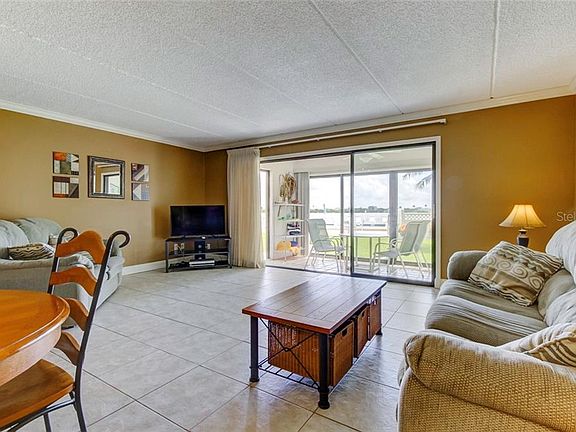 3rd image of 868 Bayway Blvd APT 117