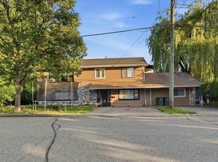 17886 59a Ave, Surrey, BC V3S1R1