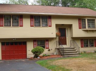 125 Rogers St, Tewksbury, MA 01876