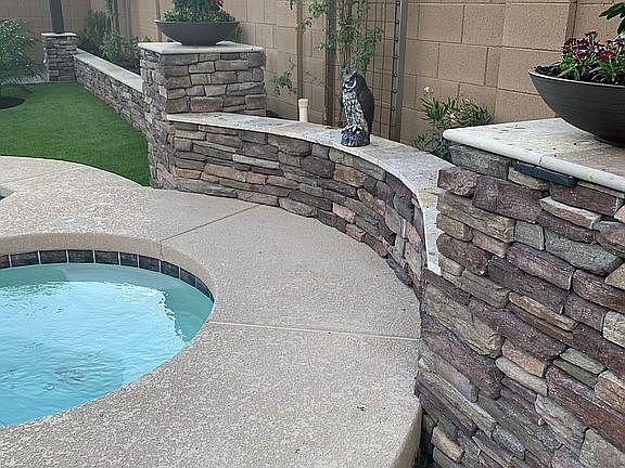 4th image of 18438 W Maui Ln