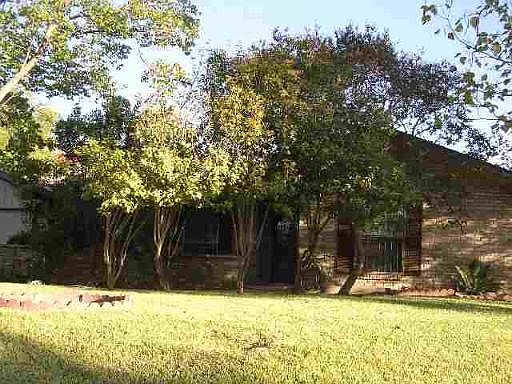 1st image of 6206 ECHO HILL DR