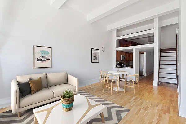 Sold by Compass | media 10