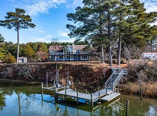 362 Beach Creek Rd, Lancaster, VA 22503