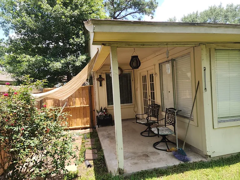 9411 Jan Glen Ln — Photo 2